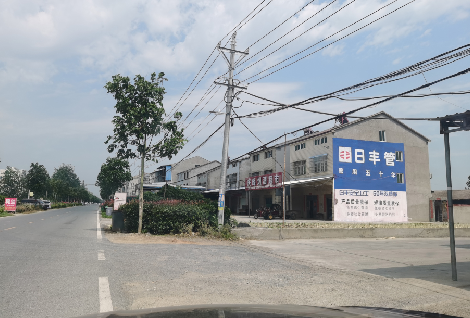 金沙如何能保证墙体广告的醒目性？